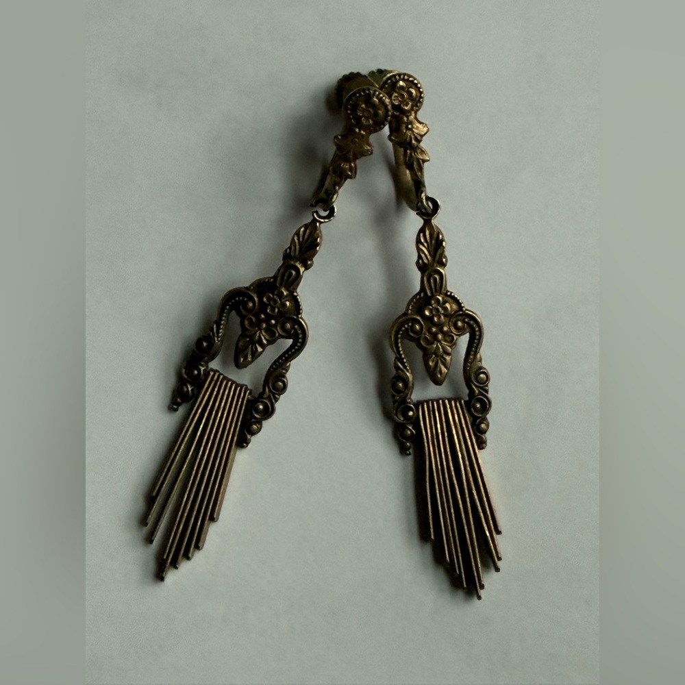 Vintage Elegant Bronze Dangle Earrings